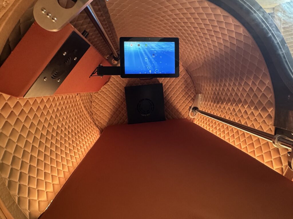 Coral One quilted cabin interior