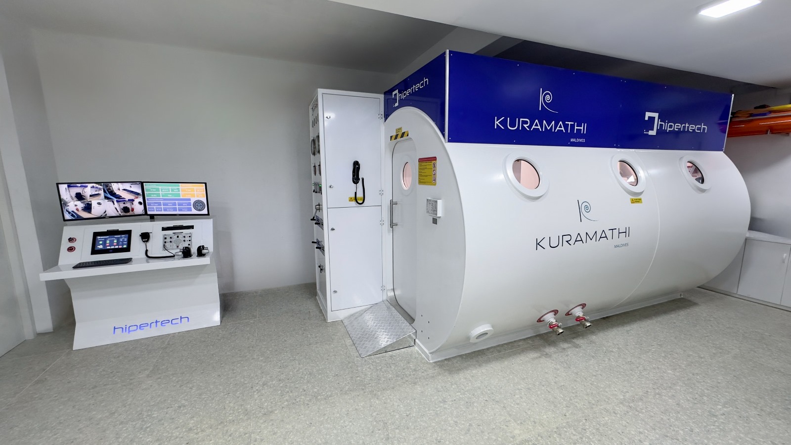 Hyperbaric oxygen therapy center