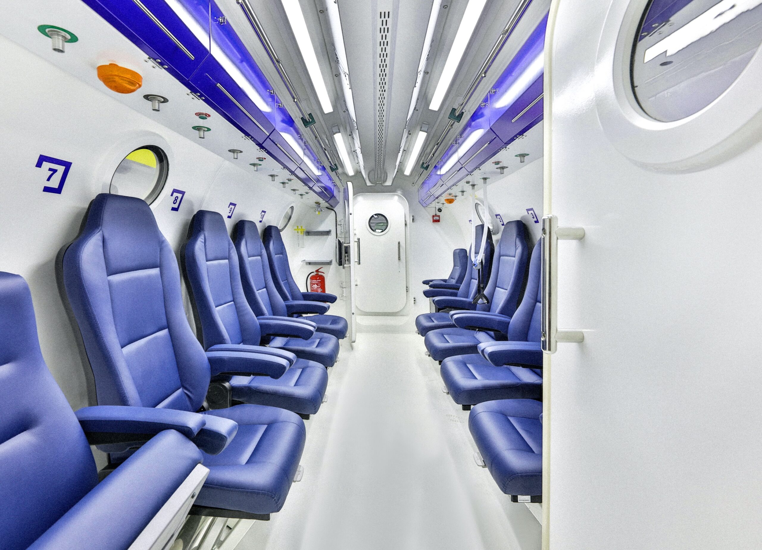 Spacious and comfortable hyperbaric chamber interior